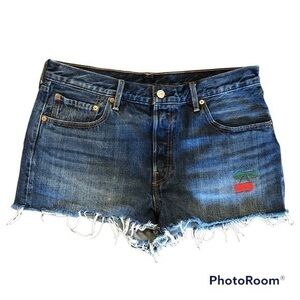 Levi’s 501 cherry embroidered frayed hem button fly jean shorts 32